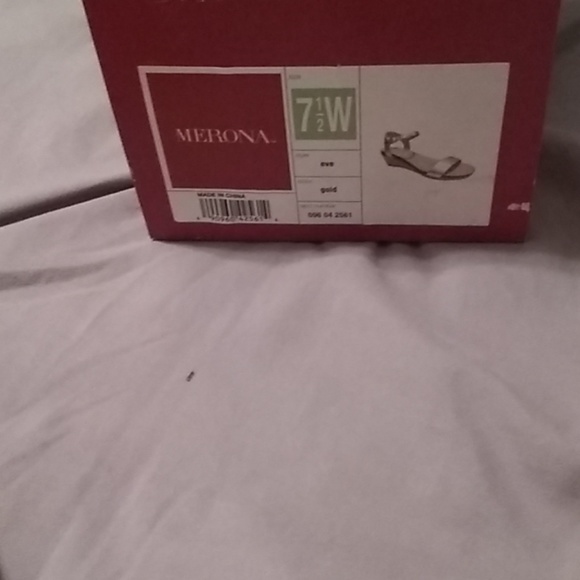 Metallic Gold Ankle Strap Espadrilles Sandals - Picture 4 of 4